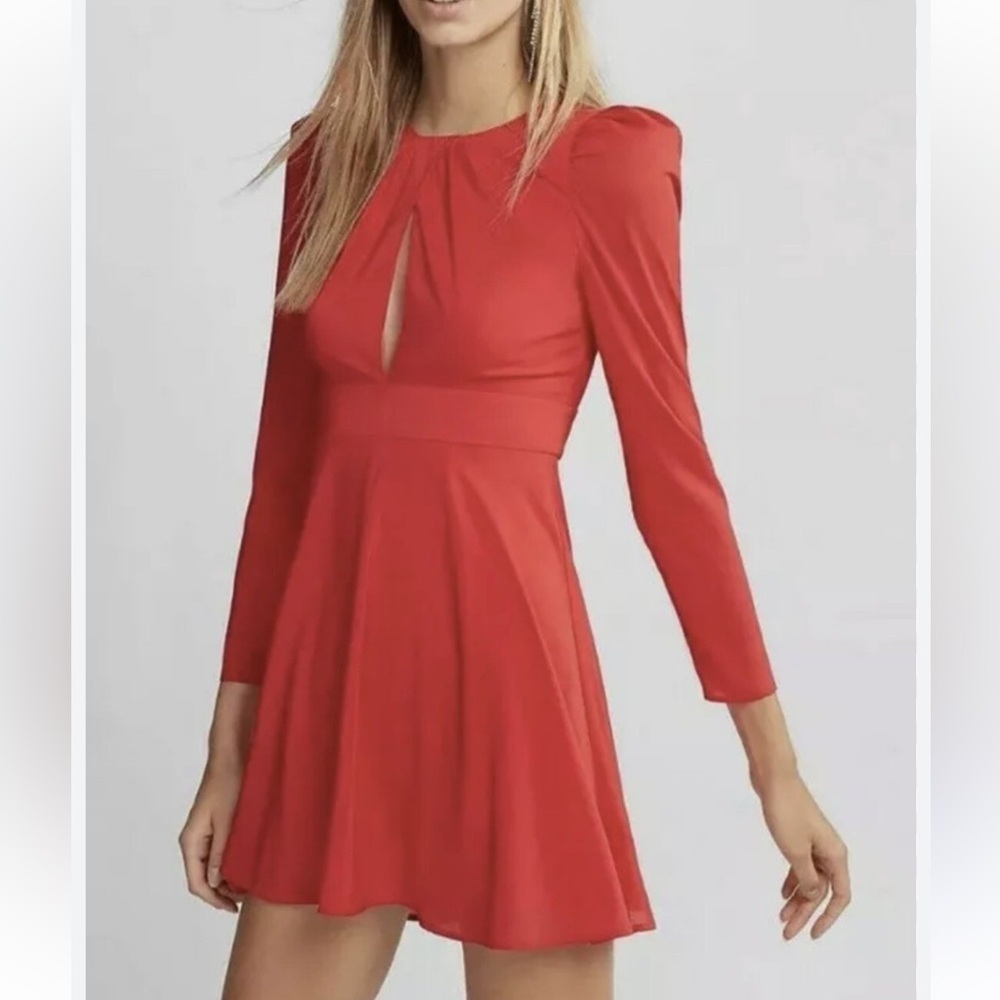Express Plunging Keyhole Long Sleeve Red Dress Size 4 NWT
